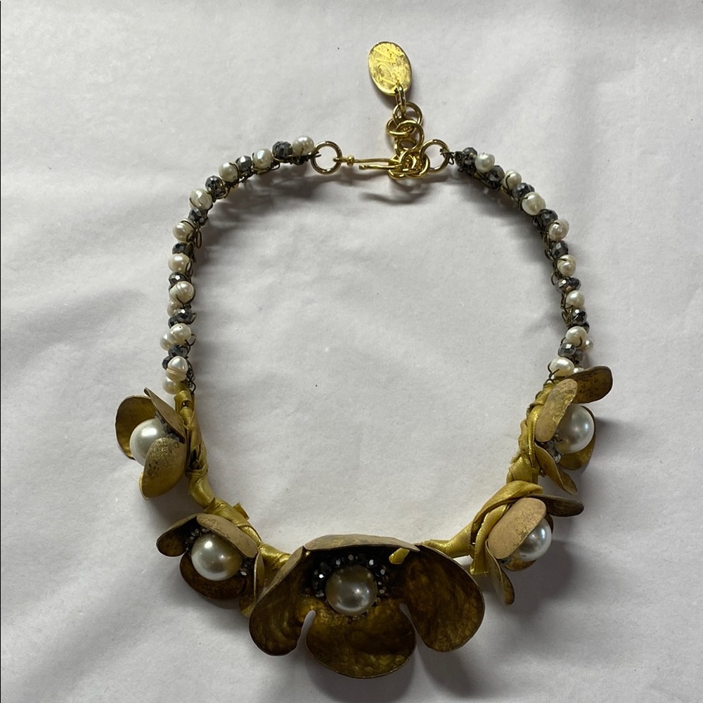 Vilaiwan Large Gold Flowers Necklace w Matching Clip Earrings
